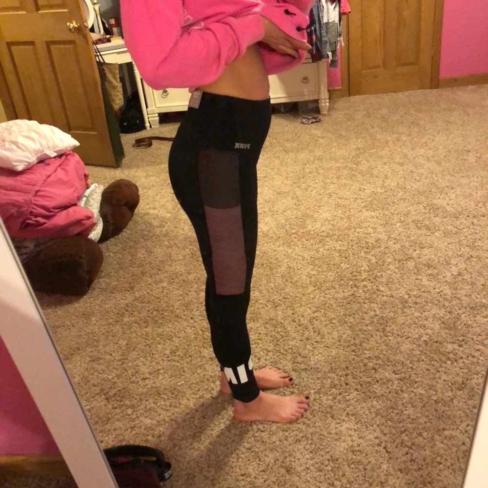Brand new high waisted pink leggings - Picture 1 of 4